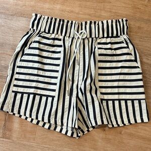Cupshe Black and Cream Striped Drawstring Shorts